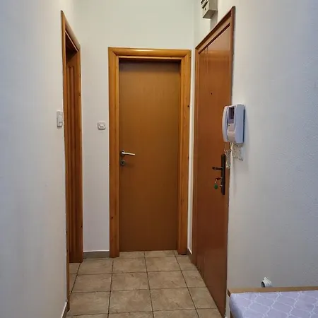 Lavander Apartment *